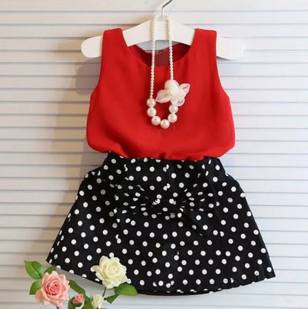 Blouse and skirt outfit